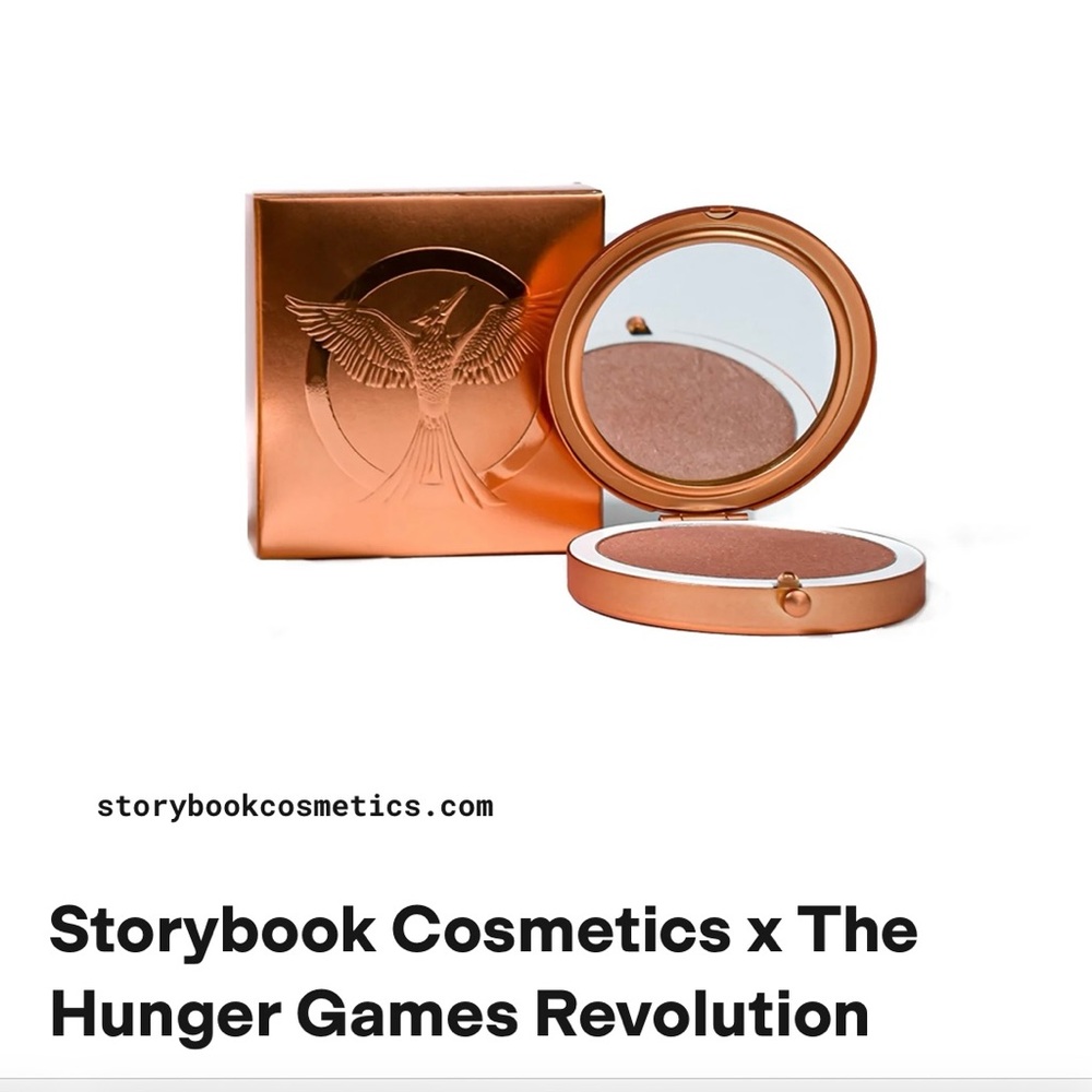 Storybook Cosmetics Revolution Bronze Compact